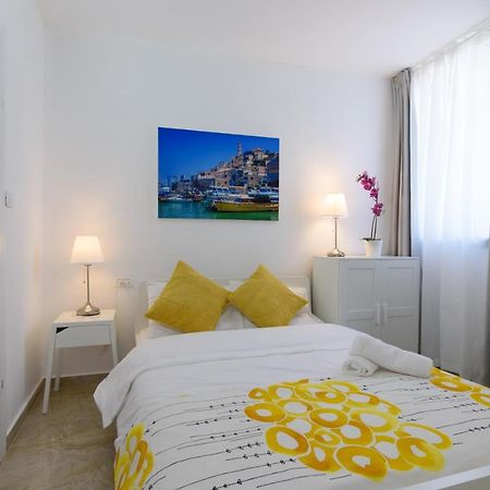 Studio & Apartments On The Beach By Aspentlv Tel Aviv Eksteriør bilde