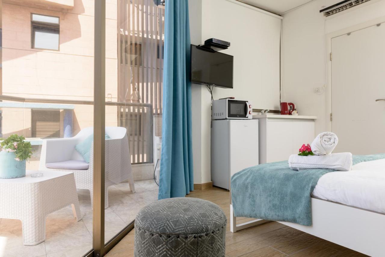 Studio & Apartments On The Beach By Aspentlv Tel Aviv Eksteriør bilde