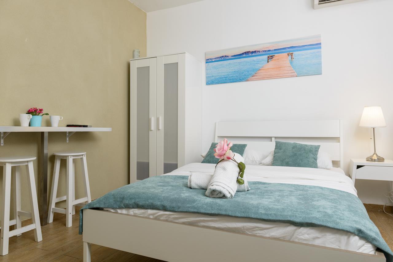 Studio & Apartments On The Beach By Aspentlv Tel Aviv Eksteriør bilde
