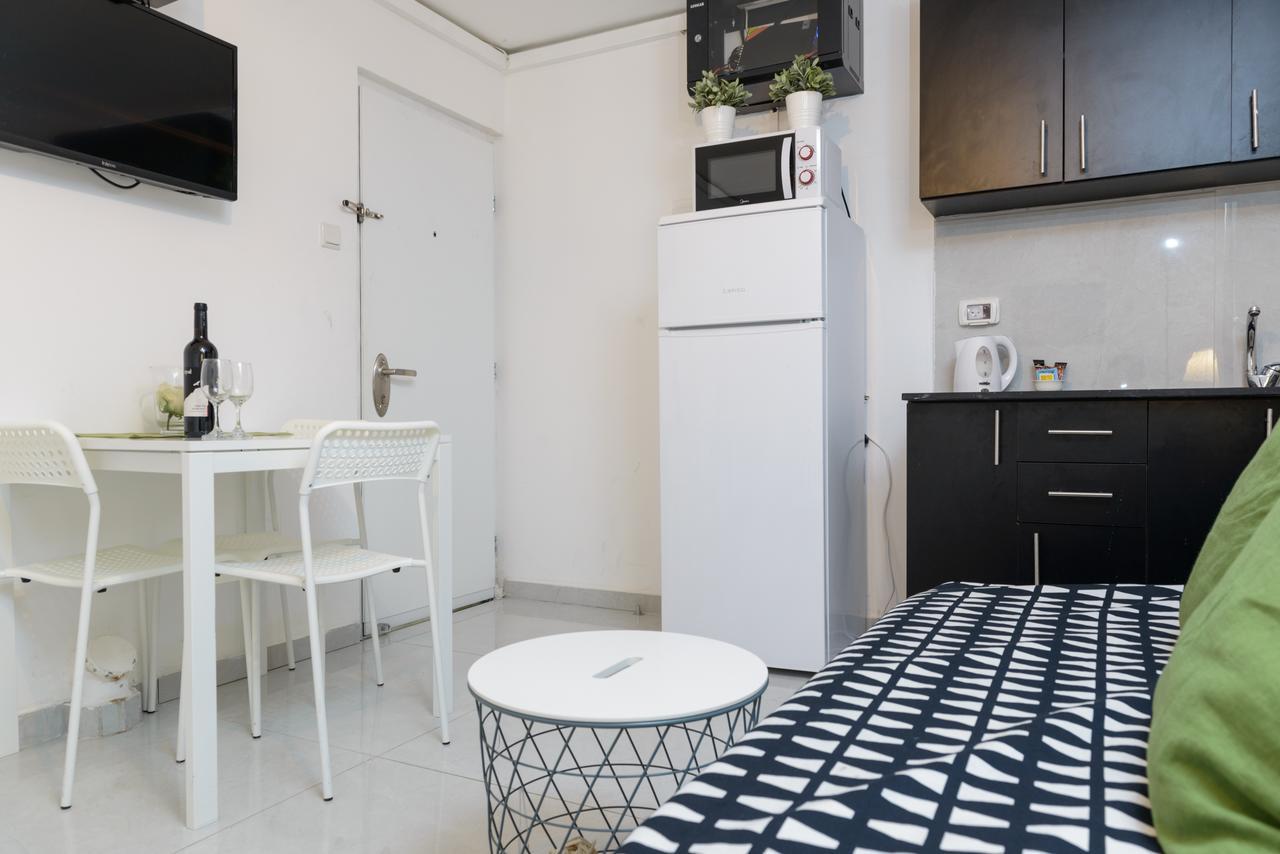 Studio & Apartments On The Beach By Aspentlv Tel Aviv Eksteriør bilde